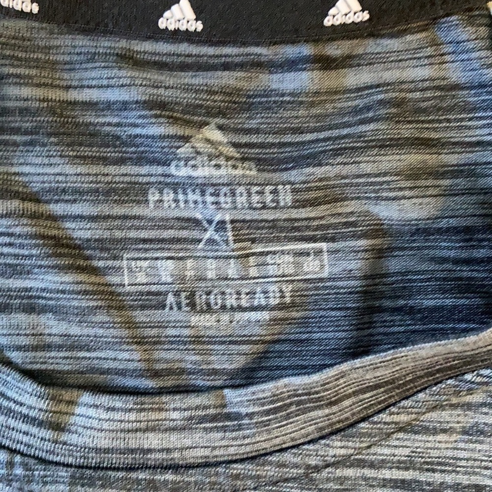 Men's XL Adidas Short Sleeve Aeroready Shirt - Picture 2 of 2